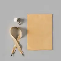 Подарочная коробка с тишью и гирляндой Present, 20 х 18 х 5 см