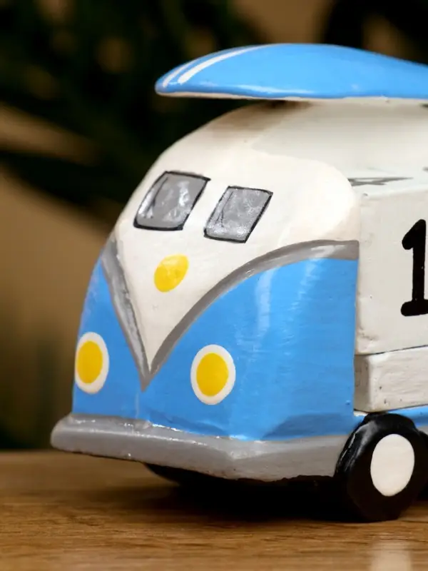 Календарь настольный "Микроавтобус" дерево 10х5х7 см, цв. синий