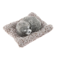 Игрушка на панель авто, собака на подушке, серый окрас Игрушка на панель авто, собака на подушке, серый окрас