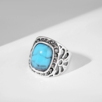 Кольцо &laquo;Бирюзовый мир&raquo; овал, цвет чёрно-голубой в чернёном серебре, безразмерное