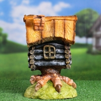 Садовая фигура "Избушка на курьих ножках" 32х23х21см Садовая фигура "Избушка на курьих ножках" 32х23х21см