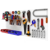 Настенная перфорированная панель односторонняя 60&times;0,6&times;180 см, шаг 2,5 см, цвет белый