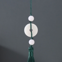 Подвеска текстиль, пластик "Нефритовый кулон" тёмно-зелёная 1х2,5х12,5 см Подвеска текстиль, пластик "Нефритовый кулон" тёмно-зелёная 1х2,5х12,5 см