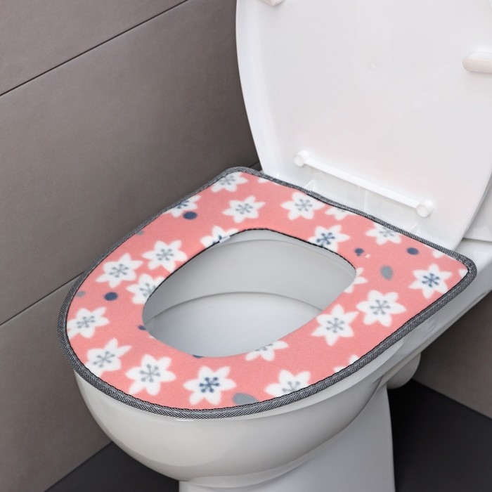 Чехол на сиденье для унитаза на липучках &laquo;Цветы&raquo;, 35&times;45 см, цвет МИКС