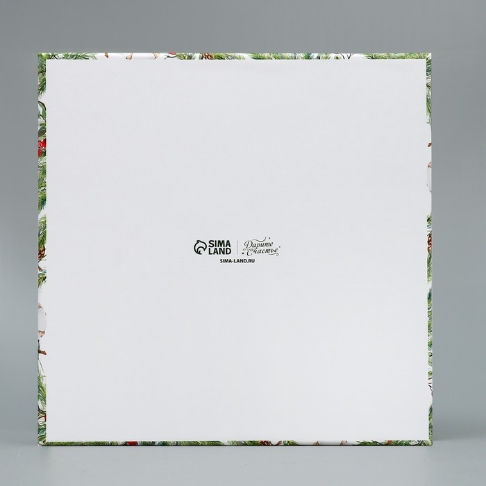 Набор подарочных коробк 3 в 1 &laquo;Новогодняя пора&raquo;, 18 х 18 х 10 &ndash; 22 х 22 х 12 см, Новый год