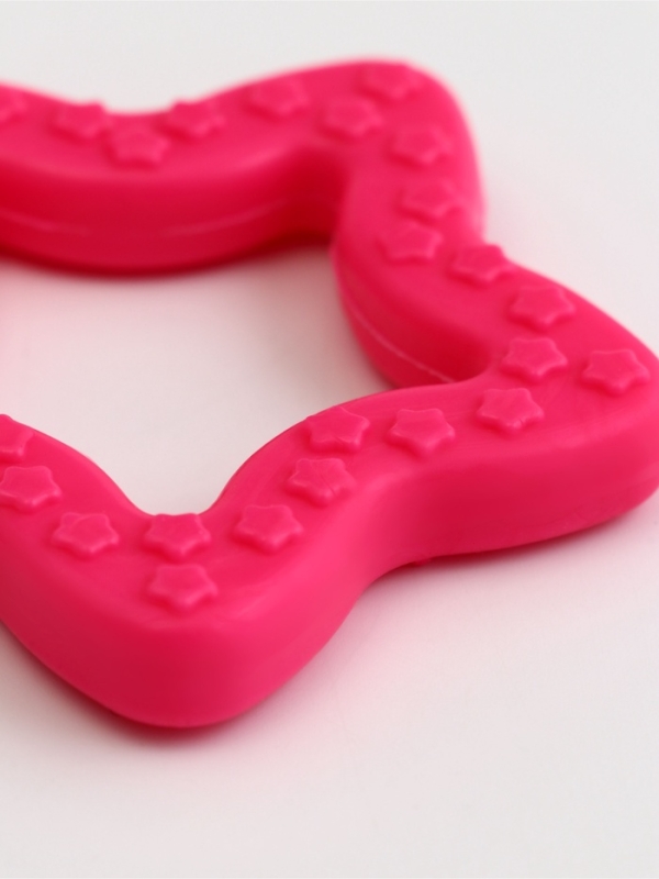 Игрушка жевательная суперпрочная Игрушка жевательная суперпрочная "Звезда", 8 см, розовая