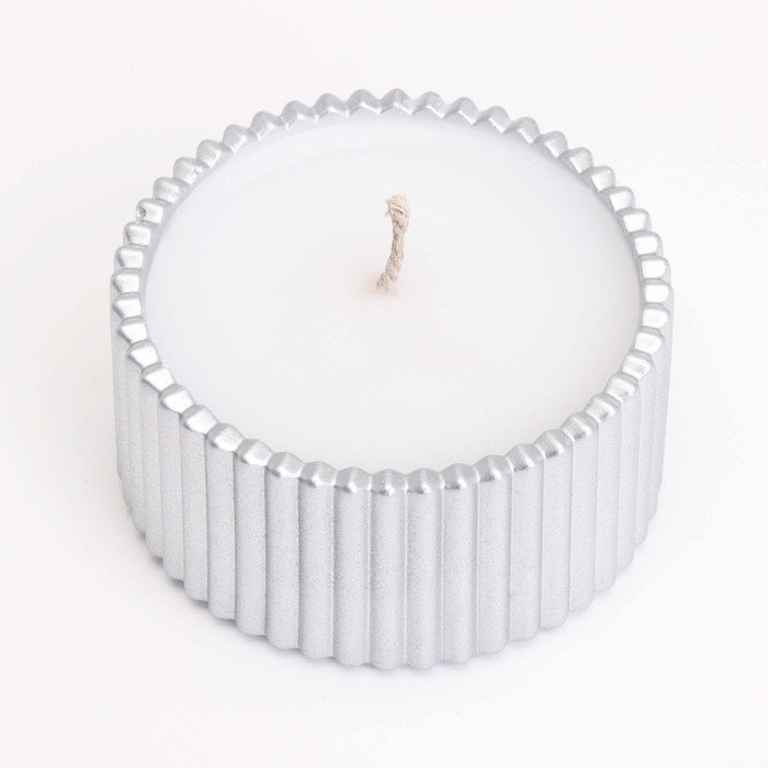 Свеча "Купол" в подсвечнике с узкими гранями из гипса с крышкой,7,5х9 см,серебро