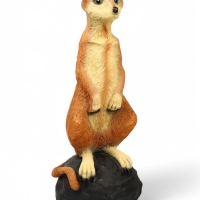 Садовая фигура из полистоуна &laquo;Большой сурикат на камне&raquo;, 60&times;24&times;22 см