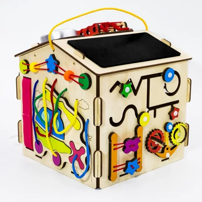 Бизиборд &laquo;Дом&raquo;