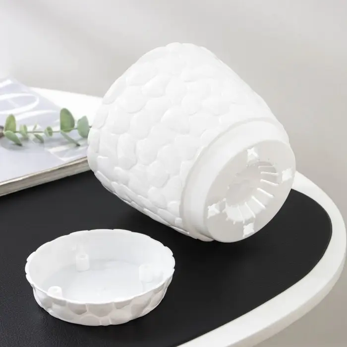 Горшок с поддоном &laquo;Камни&raquo;, 1,4 л, белый