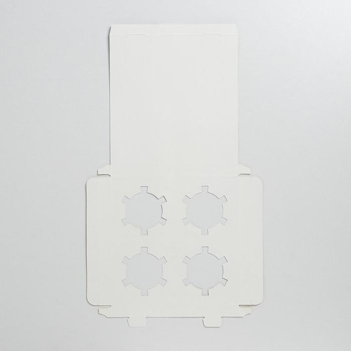 Коробка для капкейка, кондитерская упаковка, 4 ячейки &laquo;С любовью&raquo;, 16 х 16 х 11.5 см