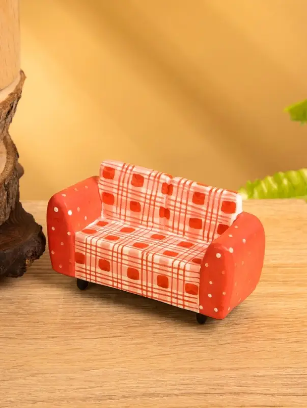 Сувенир дерево "Кресло" цв. красный, 10х4х5,5 см