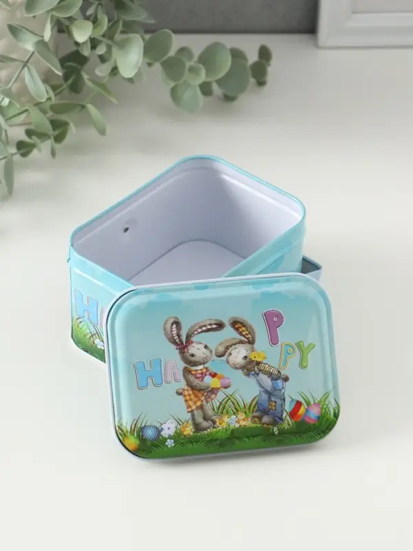 Шкатулка металл с ручкой "Крольчата с яичками" 6х10,5х8 см