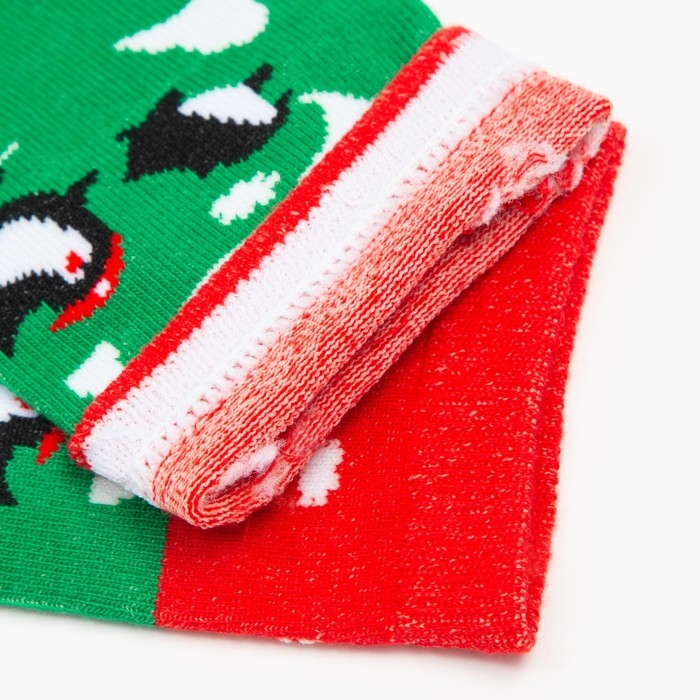 Носки женские новогодние &laquo;Пингвин&raquo;, цвет зелёный, размер 23-26