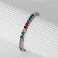 Браслет со стразами &laquo;Сияй&raquo; на затяжке, цветной в серебре