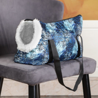 Сумка - переноска для животных, зимняя, оксфорд, 40 х 19 х 26 см, микс цветов Сумка - переноска для животных, зимняя, оксфорд, 40 х 19 х 26 см, микс цветов