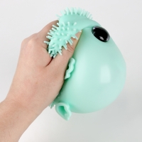 Мяч детский резиновый ёжка световой &laquo;Большие глазки&raquo;, цвета МИКС , в шоубоксе