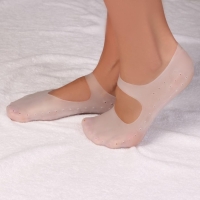 Носочки для педикюра, силиконовые, с перфорацией, с лямкой, 15 &times; 9 см, размер S, цвет белый