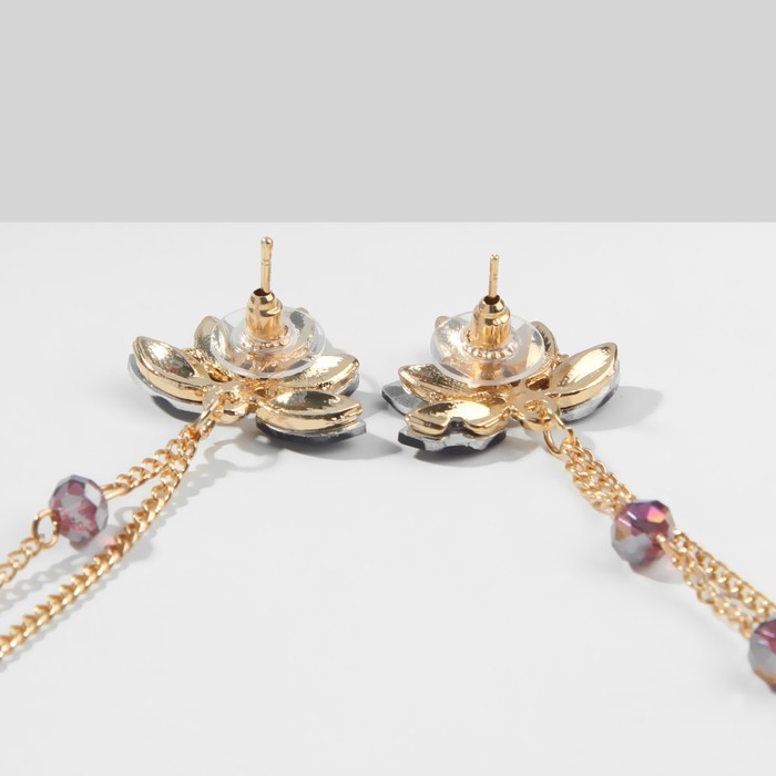 Серьги висячие со стразами &laquo;Рассвет&raquo; цветочный, цвет бело-фиолетовый в золоте, 11,5 см