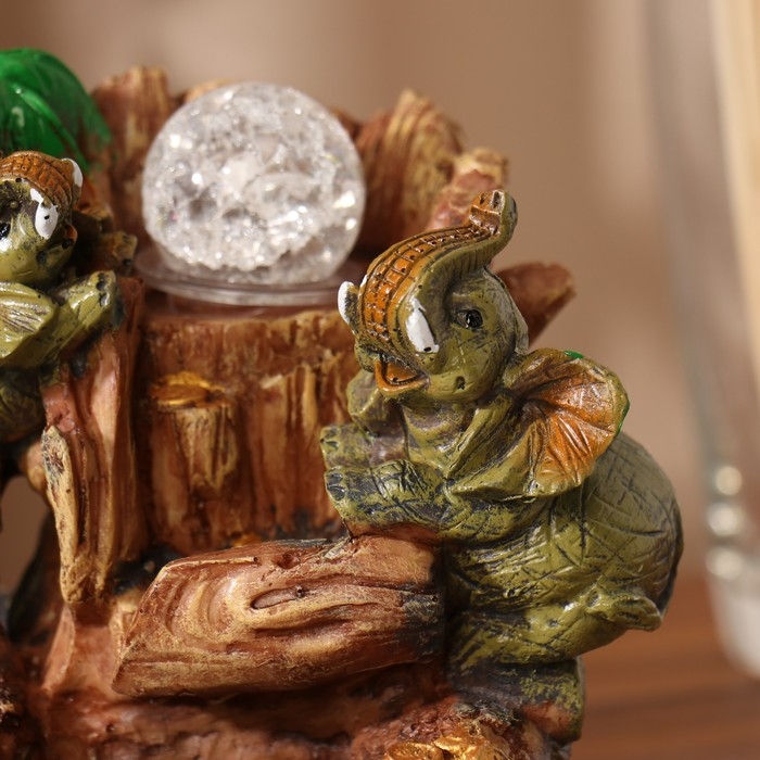 Фонтан Фонтан "Слоны с монетками, пальма" 20х13 см (с подсветкой)