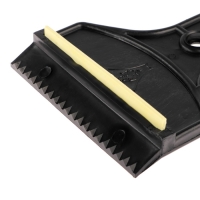 Скребок автомобильный Torso Т-образный MG-005, 17 см МИКС