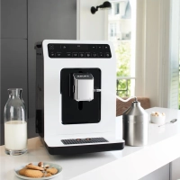 Автоматическая кофемашина Evidence EA891110 с капучинатором