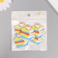 Декор для творчества дерево "Стопка книг и чашка кофе" 4х4,3х0,3 см