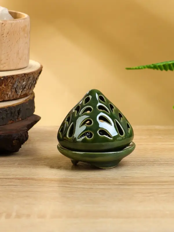 Подсвечник &laquo;Конус&raquo;, 8.5&times;8.5&times;8.5 см, керамика, МИКС