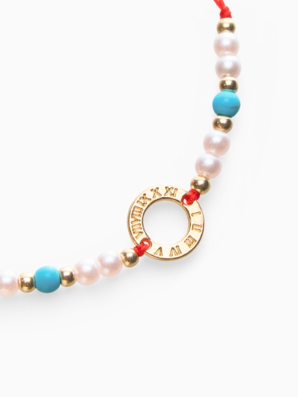 Браслет-оберег &laquo;Красная нить&raquo; женский, защита, кольцо мини, голубо-белый в золоте, d=6