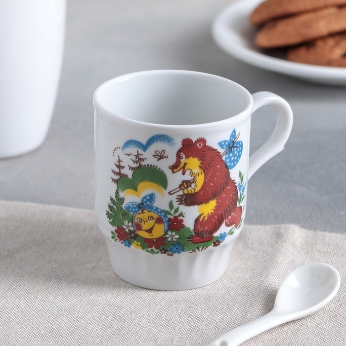 Кружка фарфоровая &laquo;Русское поле. Весёлый Колобок&raquo;, 210 мл, d=7 см, рисунок МИКС