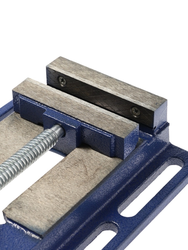 Тиски станочные ТУНДРА, чугунные, ширина губок 100 мм