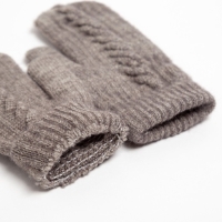 Варежки женские MINAKU однослойные, р-р 23 см, цв.серый Варежки женские MINAKU однослойные, р-р 23 см, цв.серый