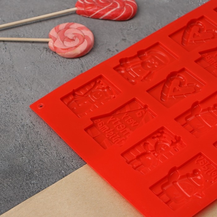 Форма для конфет и шоколада новогодняя Доляна &laquo;Рождество&raquo;, силикон, 30&times;17 см, 16 ячеек, цвет красный