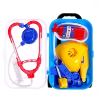 Игровой набор доктора «Лучший доктор» в чемоданчике Игровой набор доктора «Лучший доктор» в чемоданчике