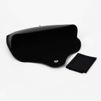 Чехол для очков на кнопке, длина 16 см, цвет чёрный Чехол для очков на кнопке, длина 16 см, цвет чёрный