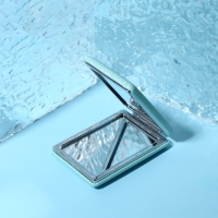 Зеркало складное &laquo;Блеск&raquo;, 6,3 &times; 8,7 &times; 1,8 см, цвет голубой