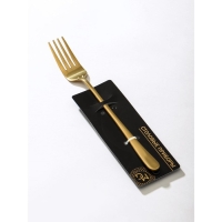 Вилка столовая из нержавеющей стали Magistro Elegance, 21&times;2,5 см, на подвесе, толщина 2 мм, цвет золотой