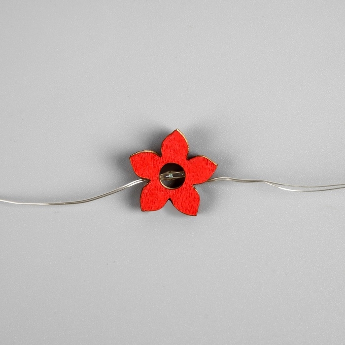 Гирлянда &laquo;Нить&raquo; 2 м роса с насадками &laquo;Цветок&raquo;, IP20, серебристая нить, 20 LED, батарейки ААх2 (нет в комплекте), свечение тёплое белое