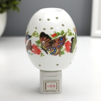 Светильник "Бабочка" 1х7Вт Е11 белый 7,5х7,5х12см Светильник "Бабочка" 1х7Вт Е11 белый 7,5х7,5х12см