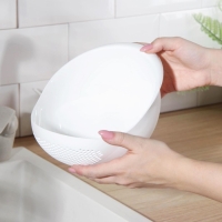 Дуршлаг кухонный Доляна &laquo;Радуга&raquo;, 22&times;16,5&times;12 см, цвет МИКС