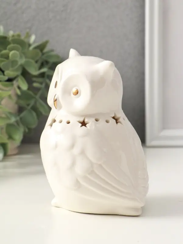 Сувенир керамика свет "Филин с ожерельем из звёзд" белый 9х6,5х13 см