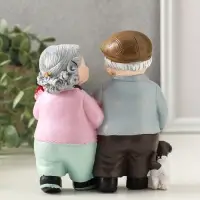 Сувенир полистоун "Дедуля с бабулей - романтичная прогулка" 12х9х12 см