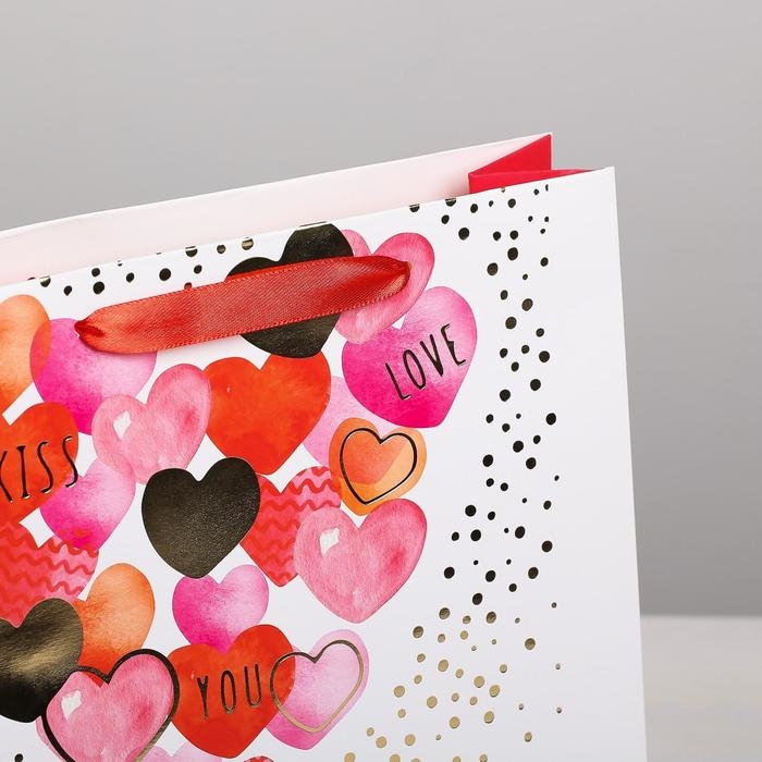 Пакет подарочный ламинированный вертикальный, упаковка, &laquo;I love you&raquo; с тиснением, ML 23 x 27 х 11,5 см