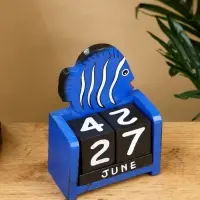 Календарь настольный "Экзотическая рыбка" дерево 11х5х14 см, цв. синий