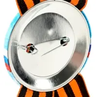 Значок закатной с георгиевской лентой &laquo;9 мая&raquo;