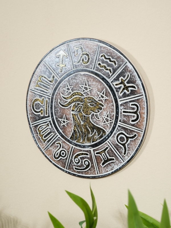 Панно резное МДФ Панно резное МДФ "Козерог", 30х30х2 см