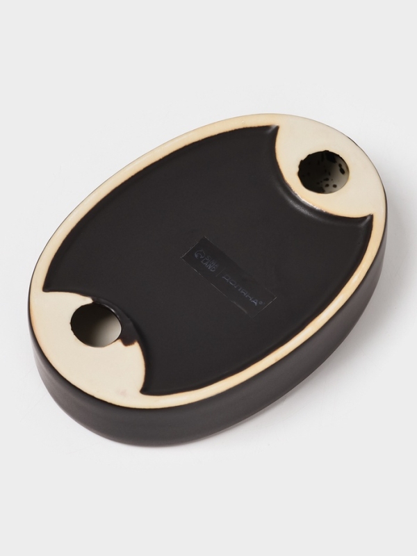 Набор аксессуаров для ванной комнаты Доляна &laquo;Классика&raquo;, 4 предмета (дозатор 300 мл, мыльница, 2 стакана), цвет чёрный