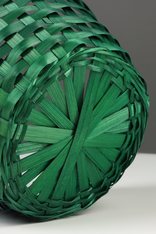 Корзина плетёная, 20×20×9 см, ручка h=25 см, бамбук, зелёная Корзина плетёная, 20×20×9 см, ручка h=25 см, бамбук, зелёная