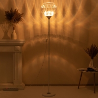 Торшер "Лаура" 1х15Вт Е27 белый 31х31х178см Торшер "Лаура" 1х15Вт Е27 белый 31х31х178см