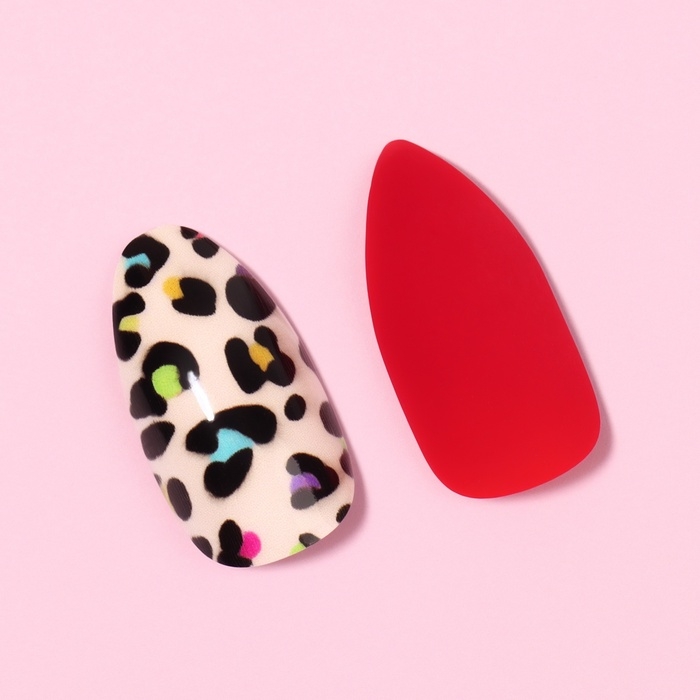 Накладные ногти &laquo;Лео&raquo;, 12 шт, с клеевыми пластинами, форма миндаль, красные, бежевые